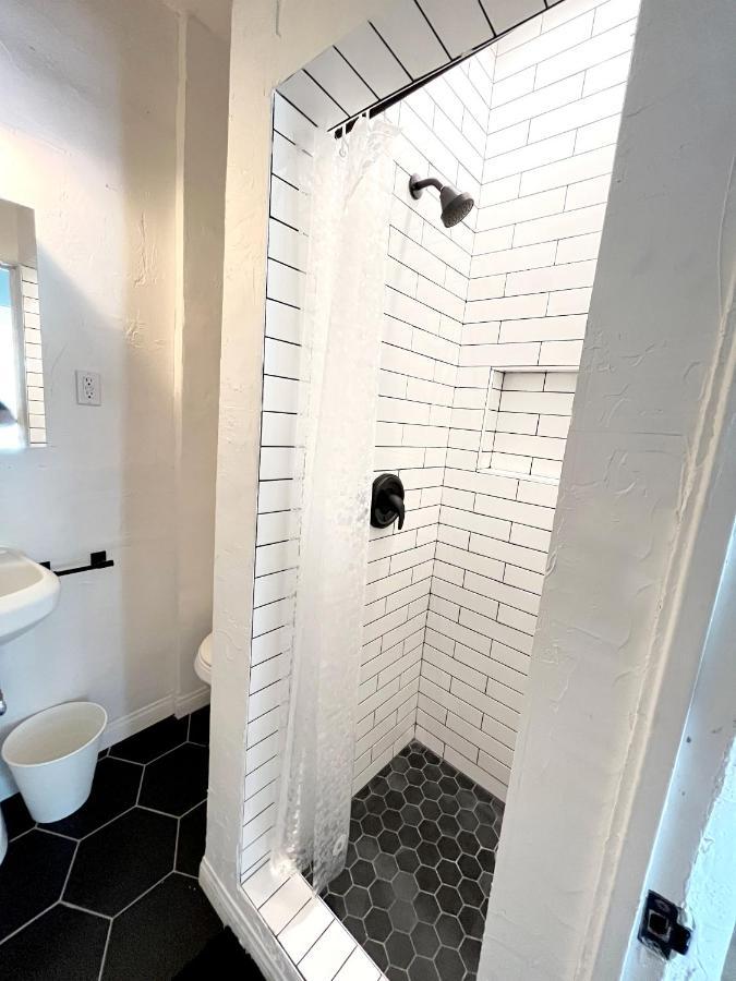 Heart Of Hollywood Apartment - 2Bed 2Bath Los Angeles Luaran gambar